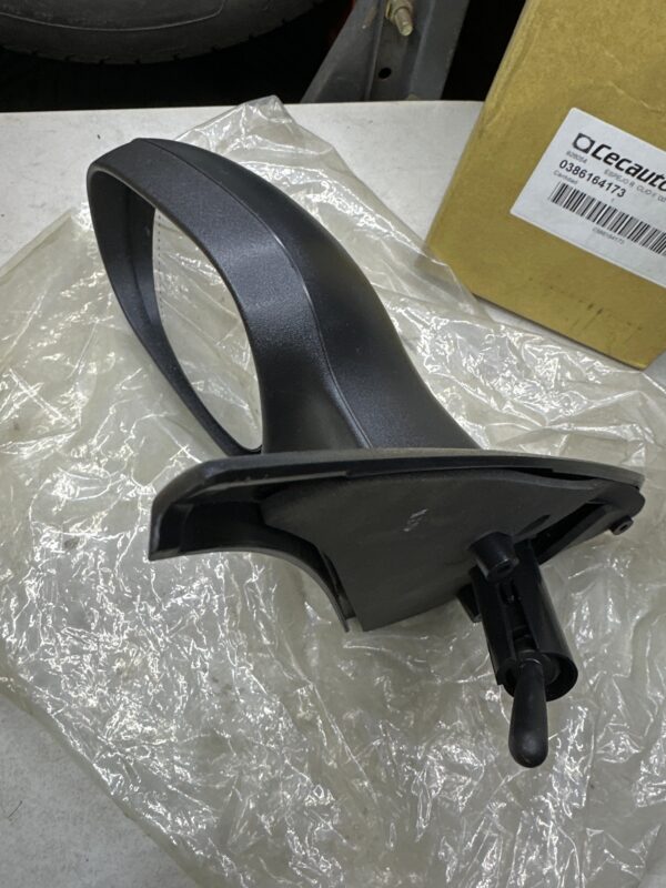 Espejo retrovisor izquierdo RENAULT CLIO II ‘00 0386164173