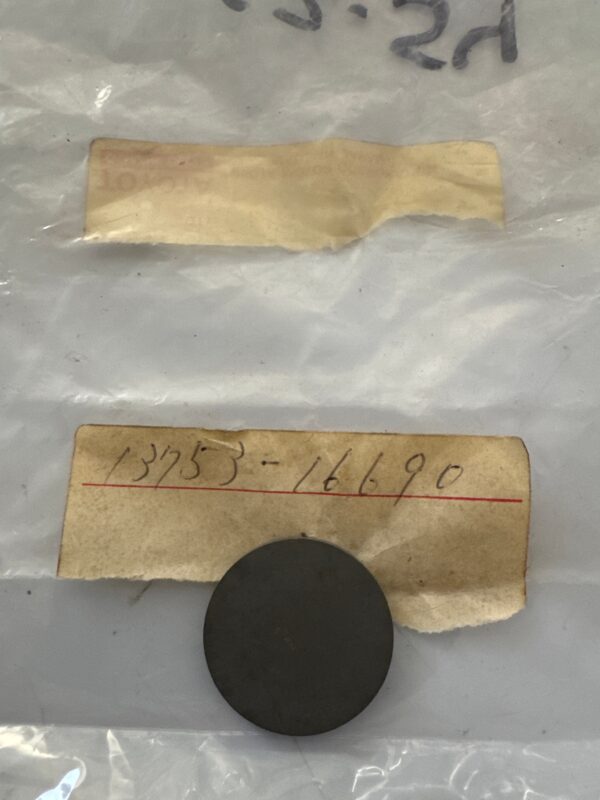 13753-16690 CAMSHAFT & VALVE, toyota