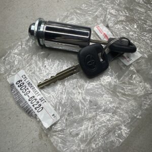 69059-60220 LOCK CYLINDER SET, toyota