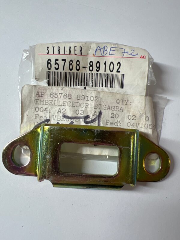 65768-89102, 65768-89102 REAR BODY GUARD FRAME & TAIL GATE, toyota, Toyota - Lexus