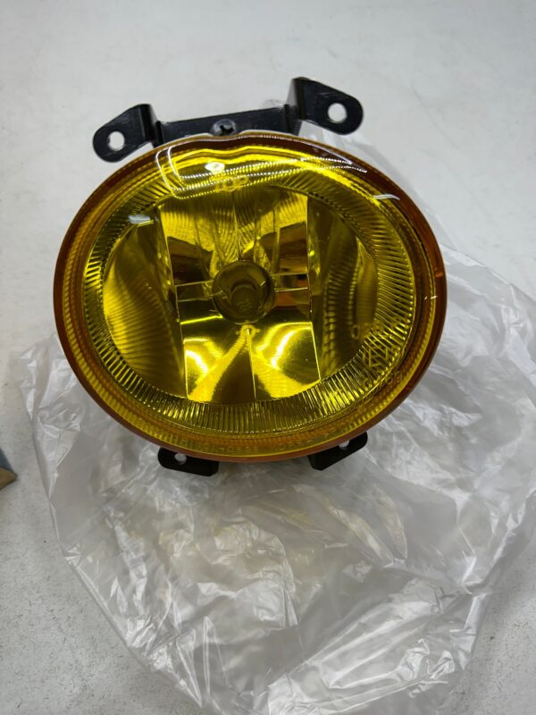 HYUNDAI, 9220225200, Luz antiniebla para Hyundai Accent Hatchback 1999-2002 Derecho 99-01