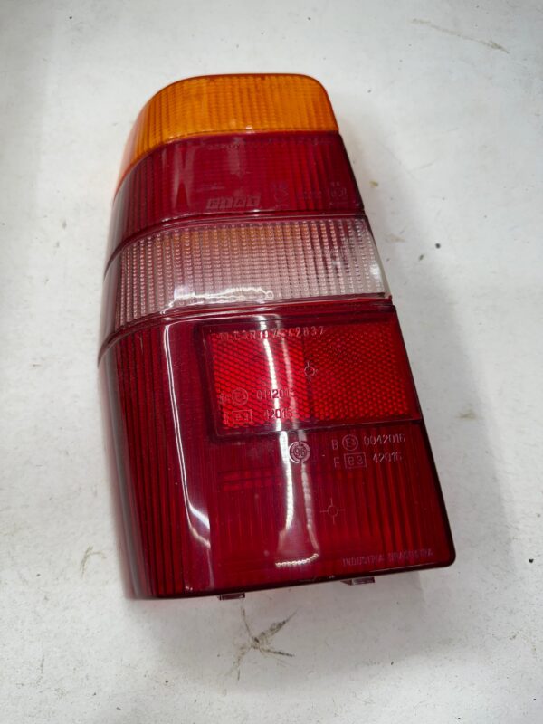 FIAT, Fiat 7542833, TULIPA TRAERA IZD. FIAT FIORINO 87-