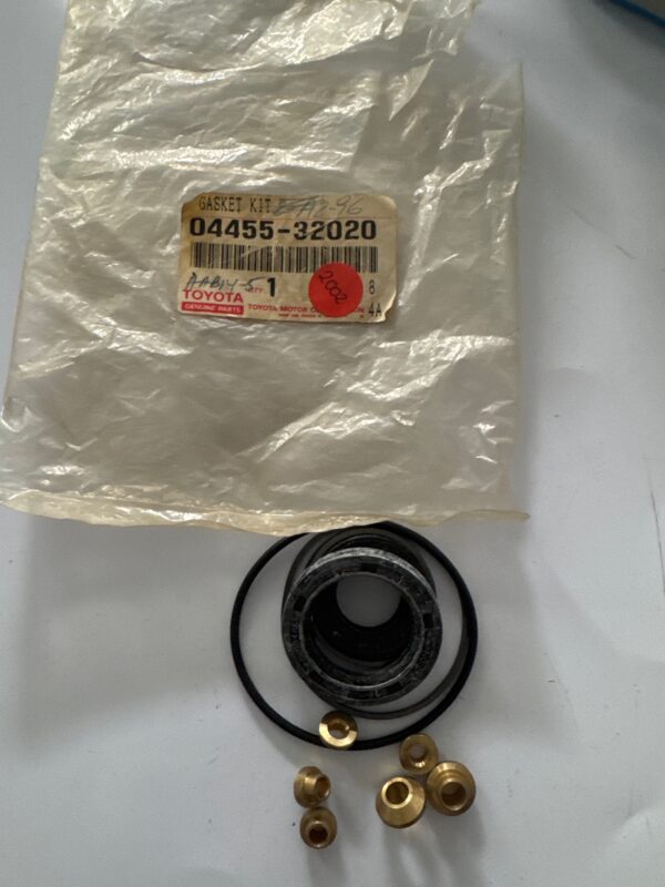 04455-32020, 04455-32020 FRONT STEERING GEAR & LINK, toyota, Toyota - Lexus