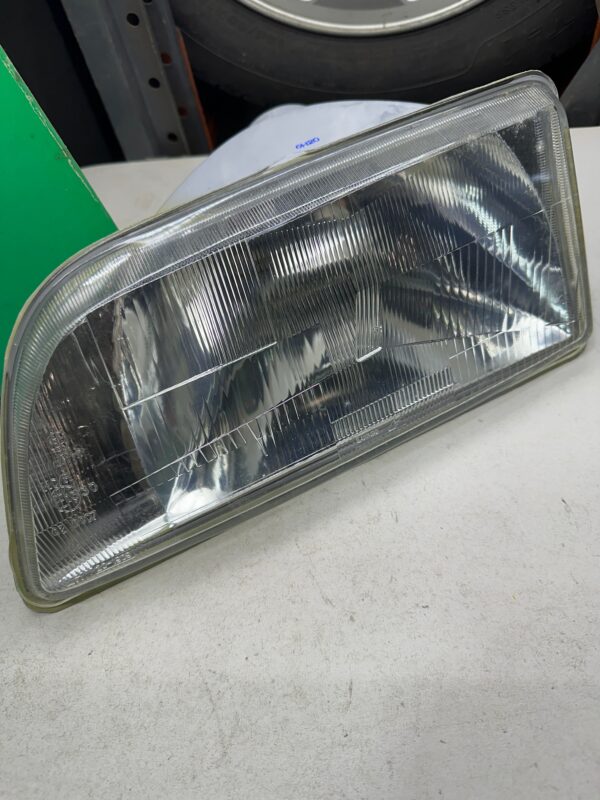 LUCAS, LXB203, Lucas LXB203 - FARO DEL.DCHO.CITROEN AX 87->