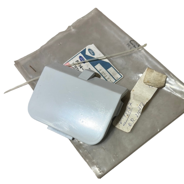 Cover: 1074537 FORD
