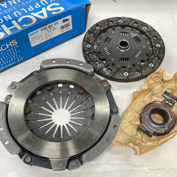 Clutch Kit FIAT 128 SACHS 3000059002