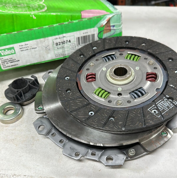 Clutch kit VALEO 821074