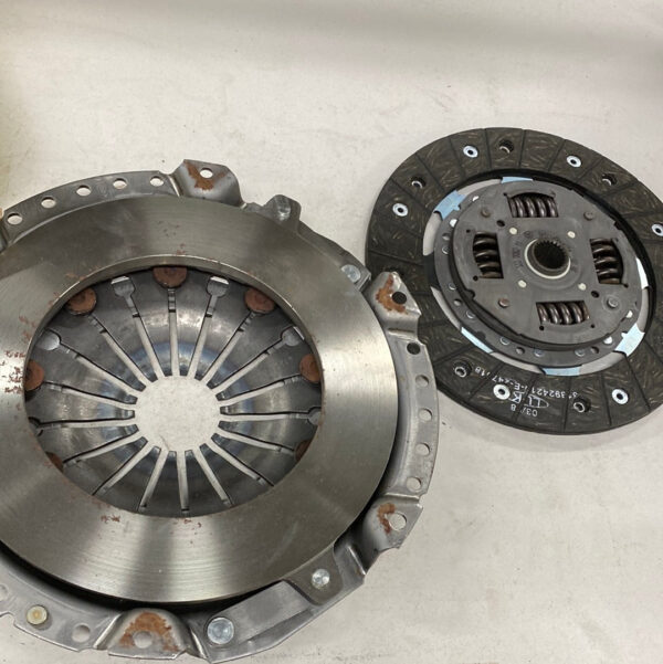 Clutch Kit OPEL ASTRA F LUK 622033500