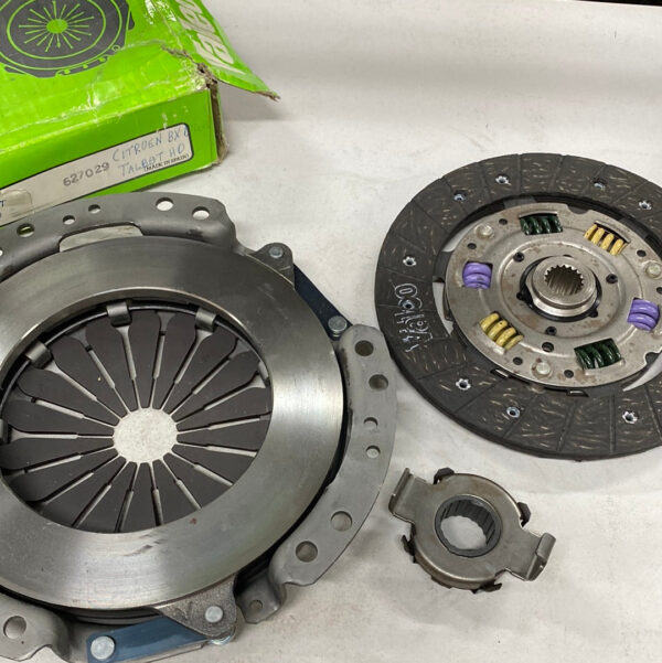Clutch Kit PEUGEOT 205D/CITROEN BX VALEO 627029