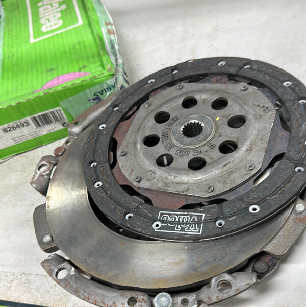 Clutch kit VALEO 826493