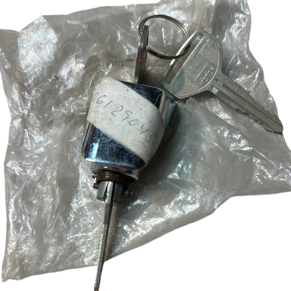 Door Lock Cylinder & Key Set 69061-29045 Toyota